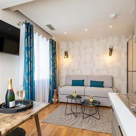 Apartment Meuble La Jungle Mandara Beach, Antibes