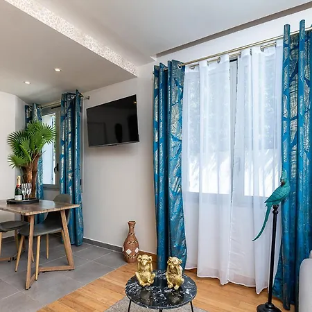 Meuble La Jungle Mandara Beach, Antibes Apartment *